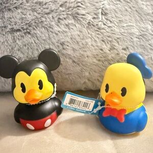 Set of 2 Disney Mickey and Donald Bath Toys